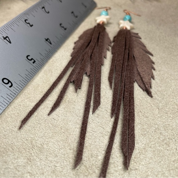 REDUCED Howlite Gemstone And Turquoise Genuine Brown Leather Fringe Earrings - Picture 14 of 15